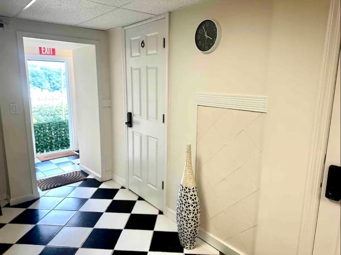 5-A Diamond In Yonkers Apartment Exterior photo
